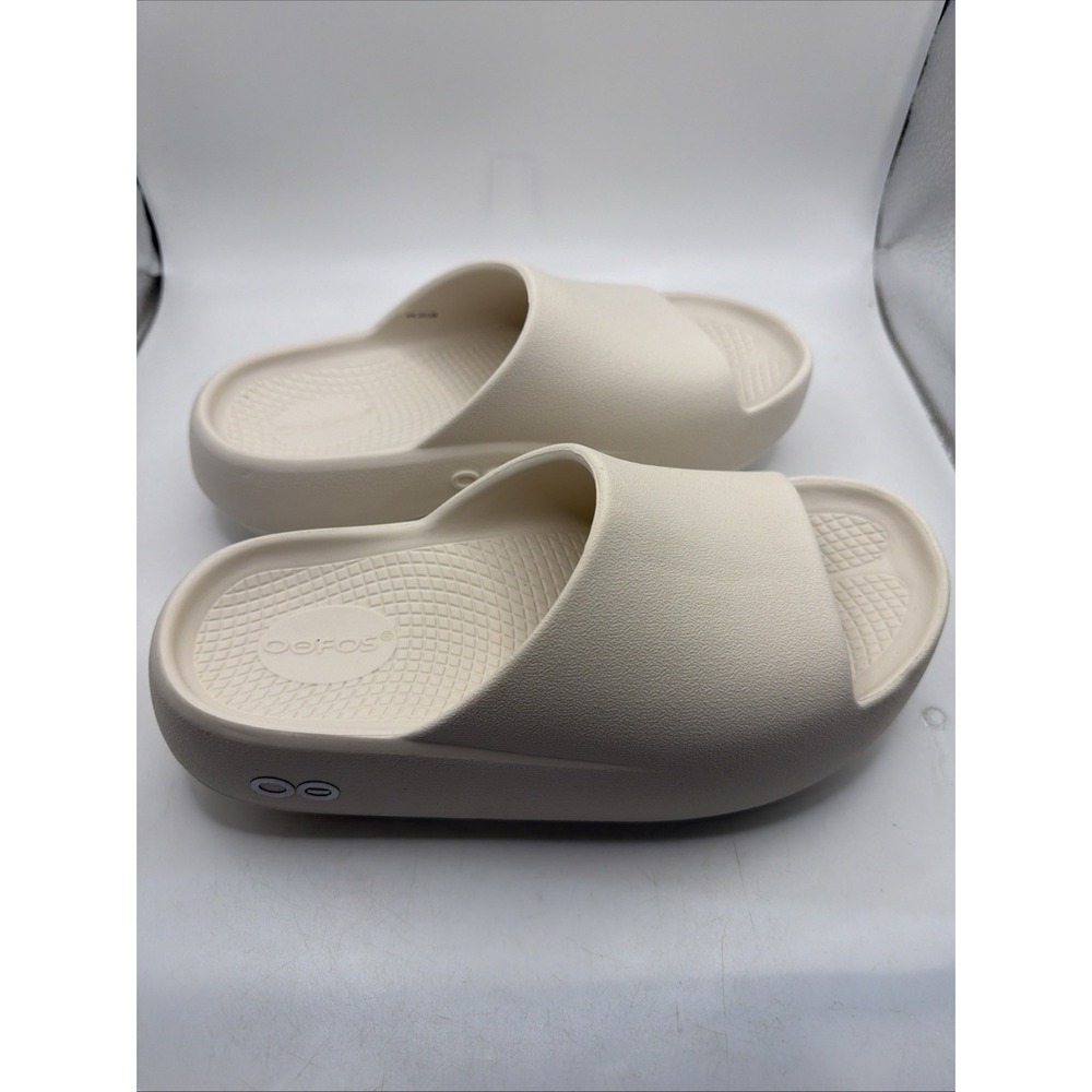 OOFOS OOahh Plus Chalk Slides Sandals Women's Size EU 44, US M11 W13, UK M10 W11